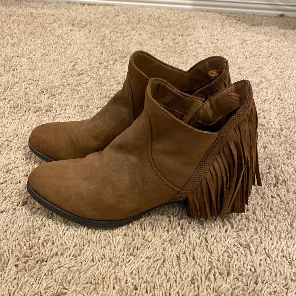 Fringe Shoes